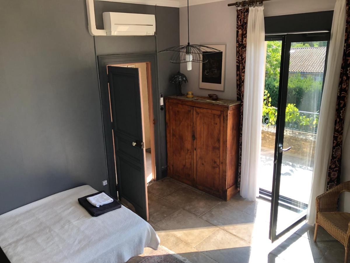 Maison Au Calme Au Coeur De Village Saint-Georges-dʼOrques Eksteriør bilde